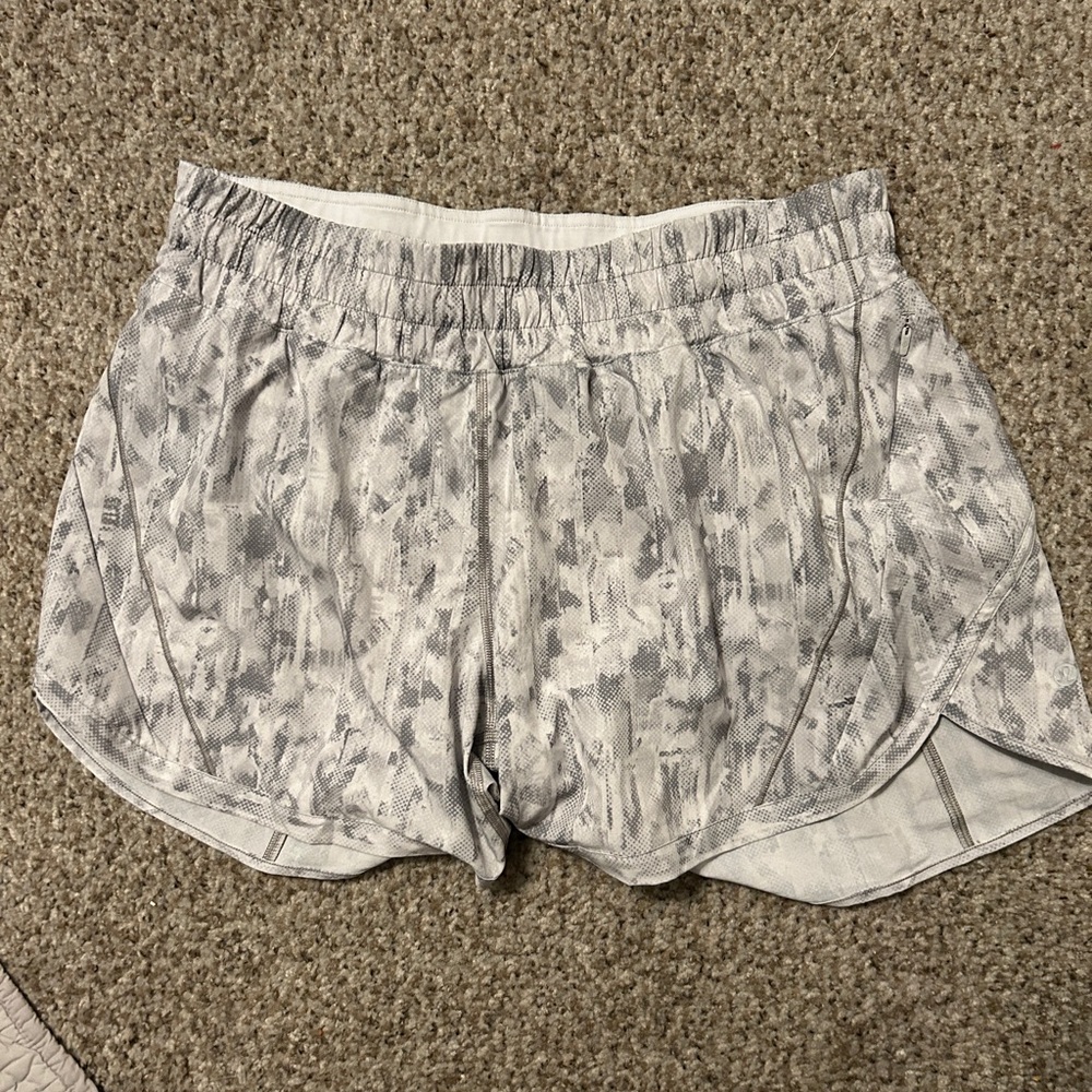 Lululemon track that shorts 5”
